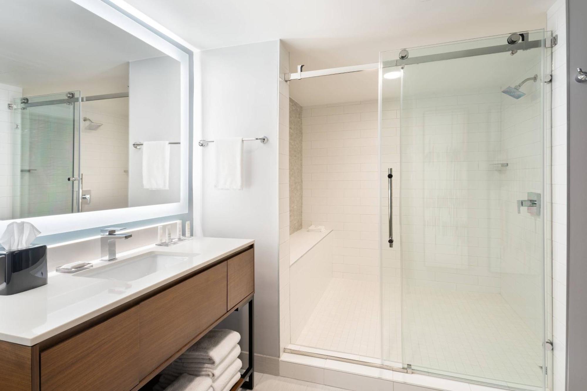 Marriott Greensboro Downtown Buitenkant foto